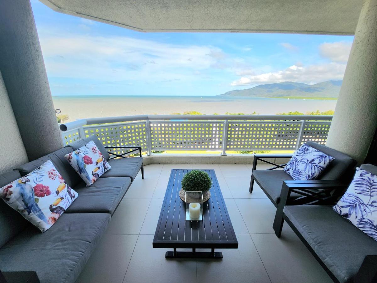 Cairns Luxury Seaview Apartment Extérieur photo