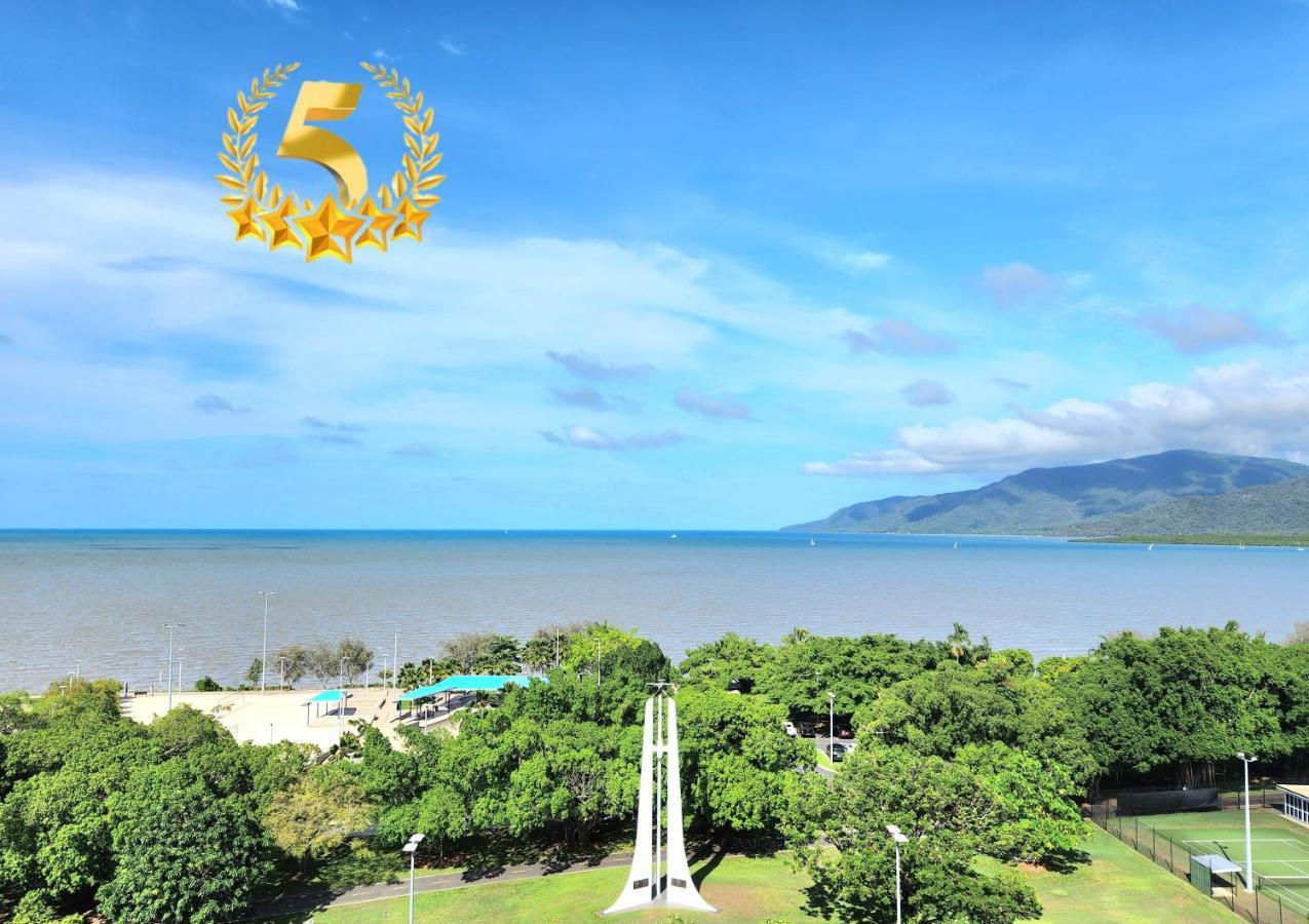 Cairns Luxury Seaview Apartment Extérieur photo